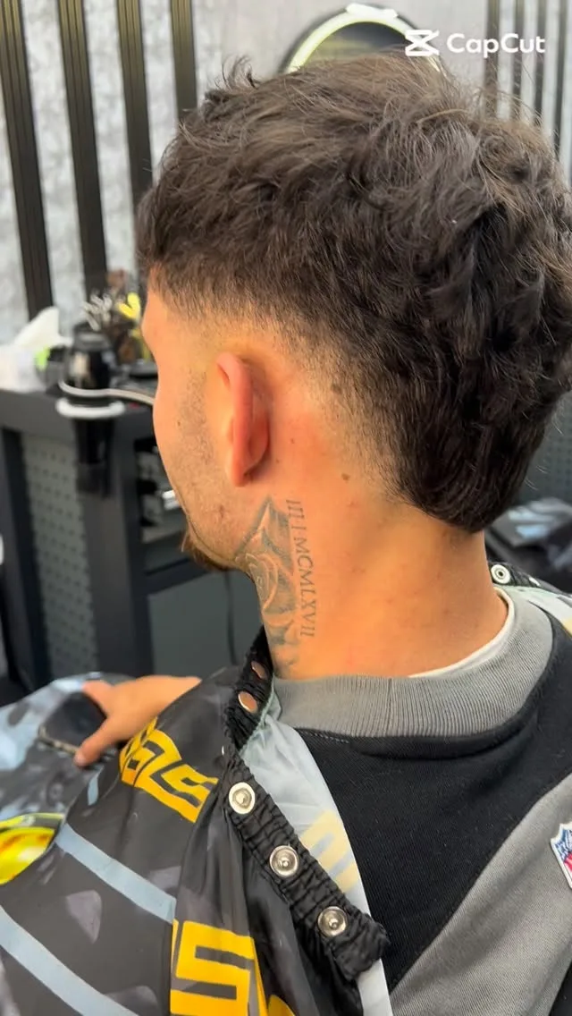 Curly mullet with taper — craft in action